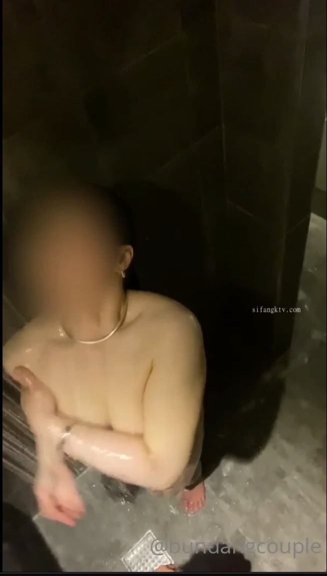 BOBB-386租借巨乳妈妈来了！代理妈妈的派遣服务 彩奈莉娜